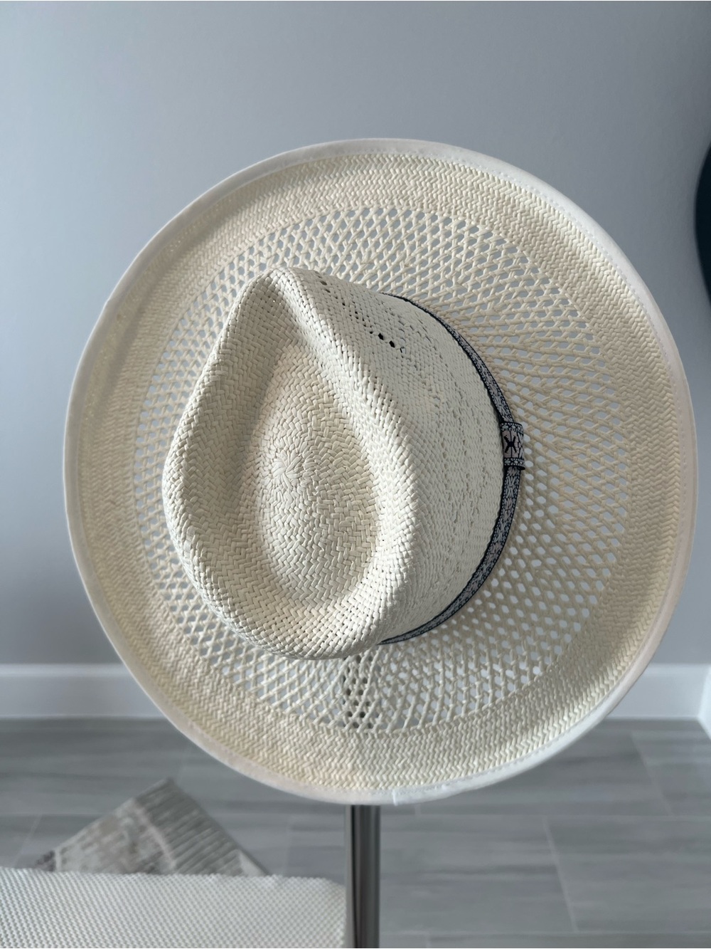 Wide Brim Straw Sun Hat with Patterned Band - Ivory - Picture 2 of 4